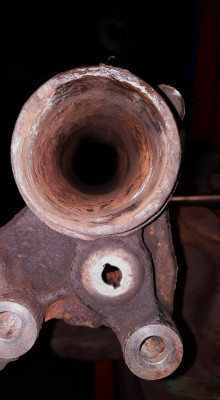 achsrohr2.jpg (207.18 KiB) 4740 mal betrachtet achsrohr2.jpg