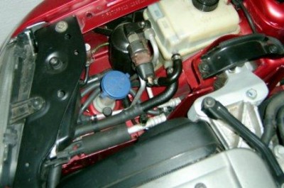 Motorhalter V6.JPG