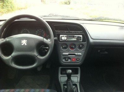 fahrerseite.jpg (55.92 KiB) 996 mal betrachtet fahrerseite.jpg