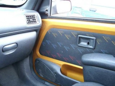 Türverkleidung.JPG (38.89 KiB) 2851 mal betrachtet Türverkleidung.JPG