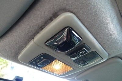 2012-09-25 001 Peugeot 306 - Innenraumleuchte_a.jpg (190.9 KiB) 1554 mal betrachtet 2012-09-25 001 Peugeot 306 - Innenraumleuchte_a.jpg