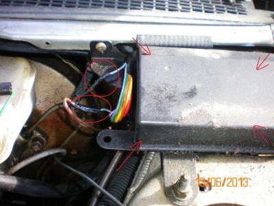 Motorraum.jpg (144.88 KiB) 722 mal betrachtet Motorraum.jpg