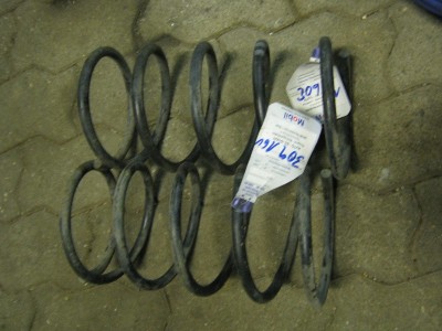 Federn_30916V.JPG (132.4 KiB) 2032 mal betrachtet Federn_30916V.JPG