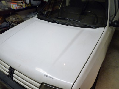 205 Motorhaube.jpg (111.01 KiB) 3590 mal betrachtet 205 Motorhaube.jpg