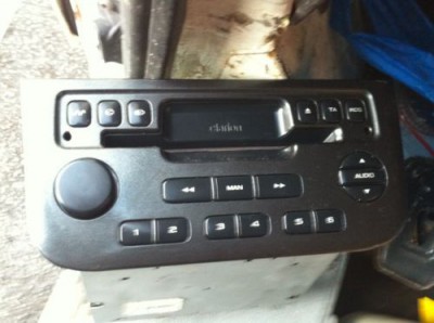 peugeot406radio.jpg (28.39 KiB) 3935 mal betrachtet peugeot406radio.jpg